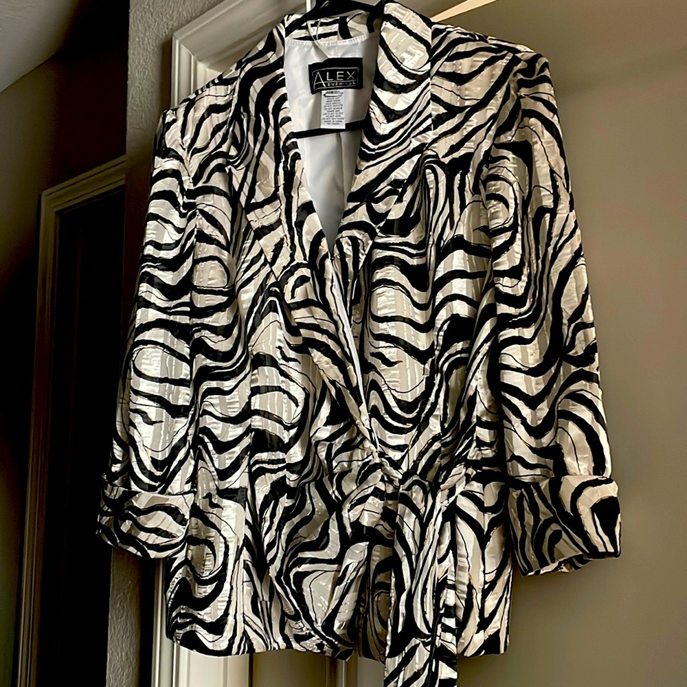 Alex Evening side tie top